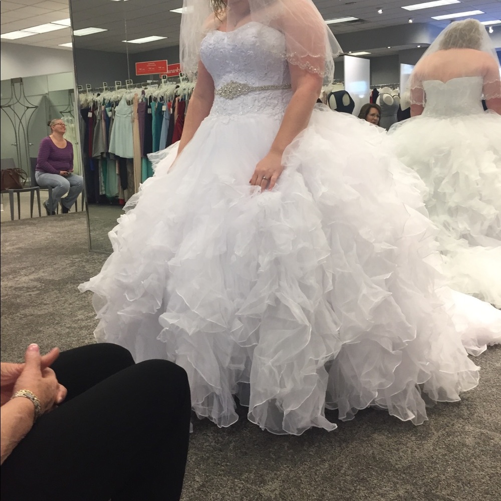 Wedding dress